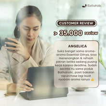 Load image into Gallery viewer, Bathaholic - Sandalwood Pure Essential Oil / Minyak Aromatherapy Pengharum Ruangan, Relaksasi dan Skincare Alami