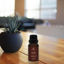 Load image into Gallery viewer, Bathaholic - Vanilla Fragrance Oil 15ml